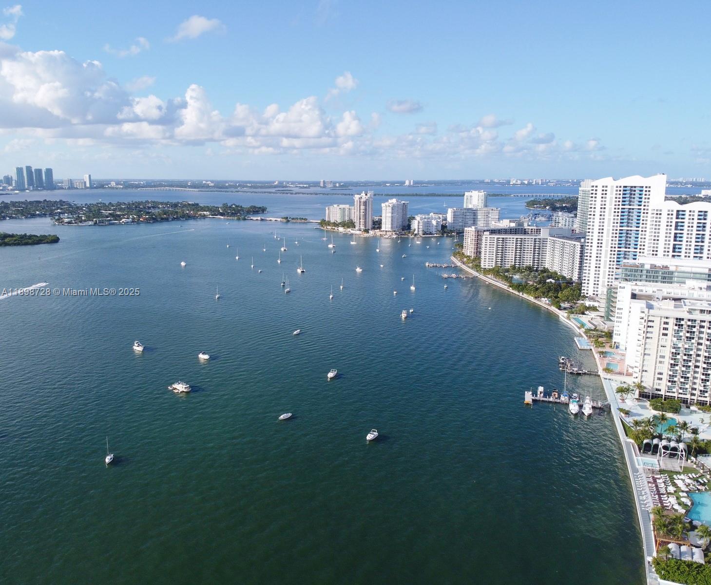 SOUTHERN STAR CONDO - Residential