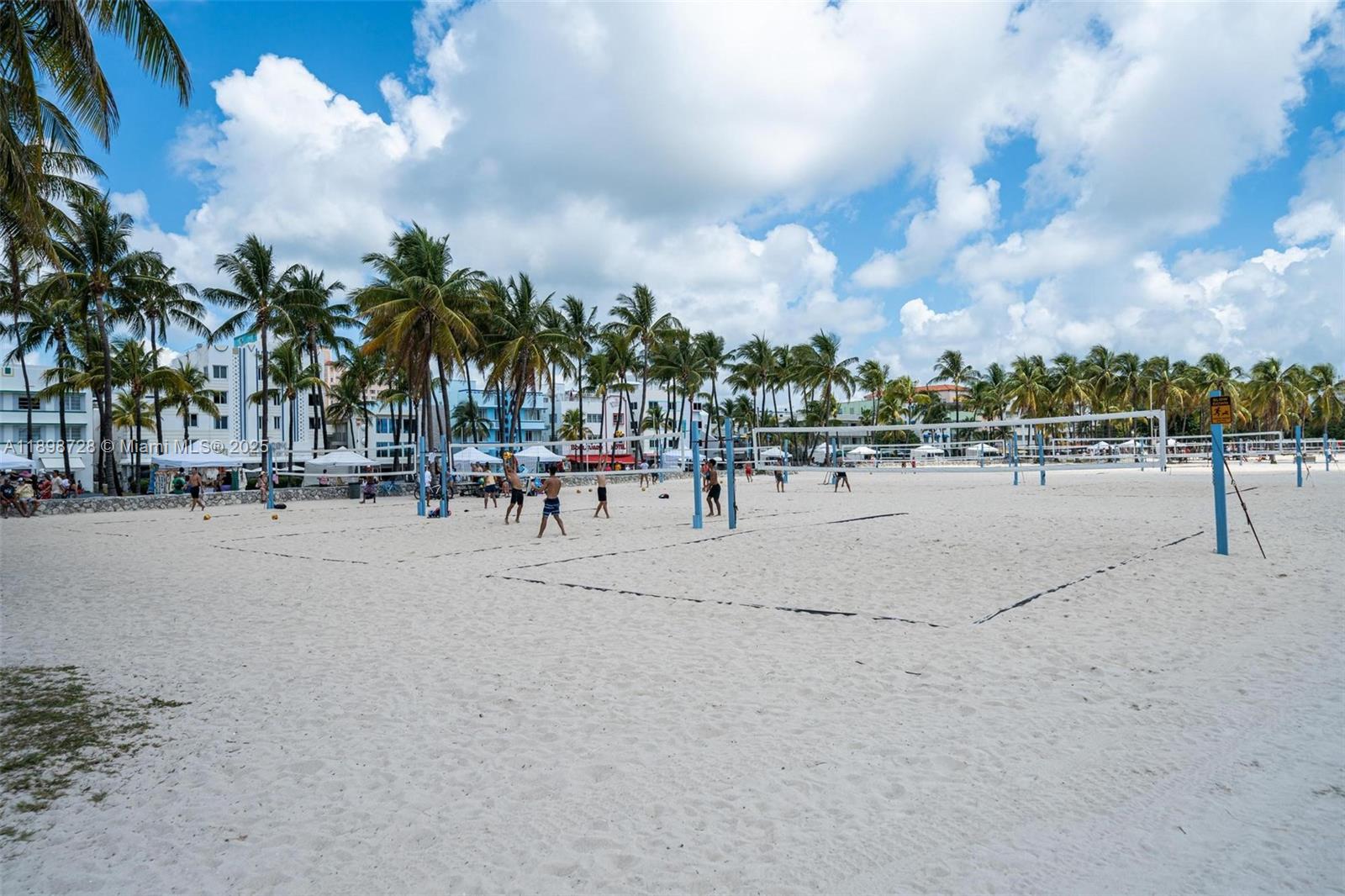 SOUTHERN STAR CONDO - Residential