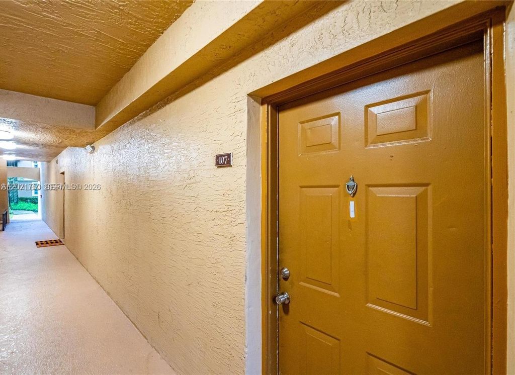Photo of 215 SW 117th Ter #14107, Pembroke Pines, FL 33025 (MLS # A12021750)