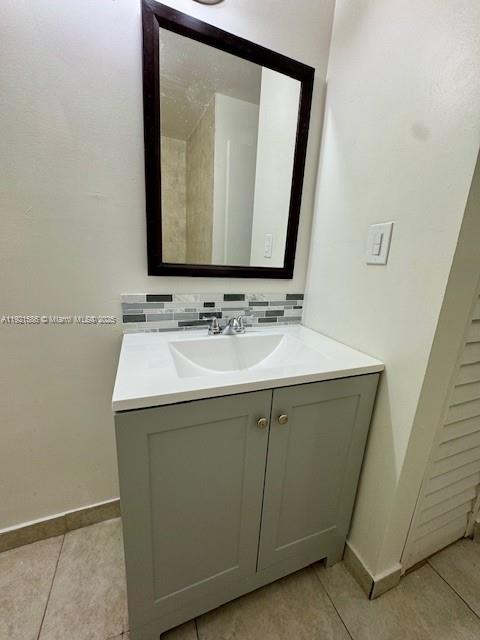 NEWPORT AT LAUDERHILL CON - Residential Lease