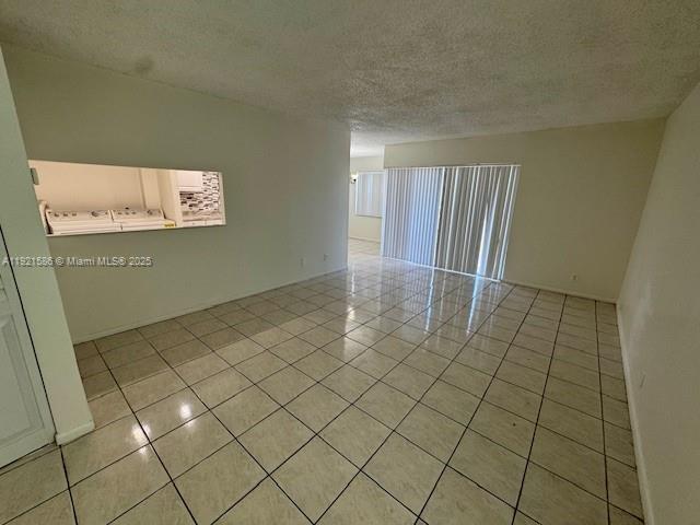 NEWPORT AT LAUDERHILL CON - Residential Lease