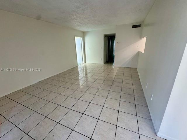 NEWPORT AT LAUDERHILL CON - Residential Lease