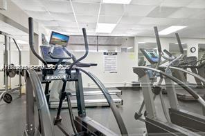 CONDO 16 OF WHITEHALL CON - Residential