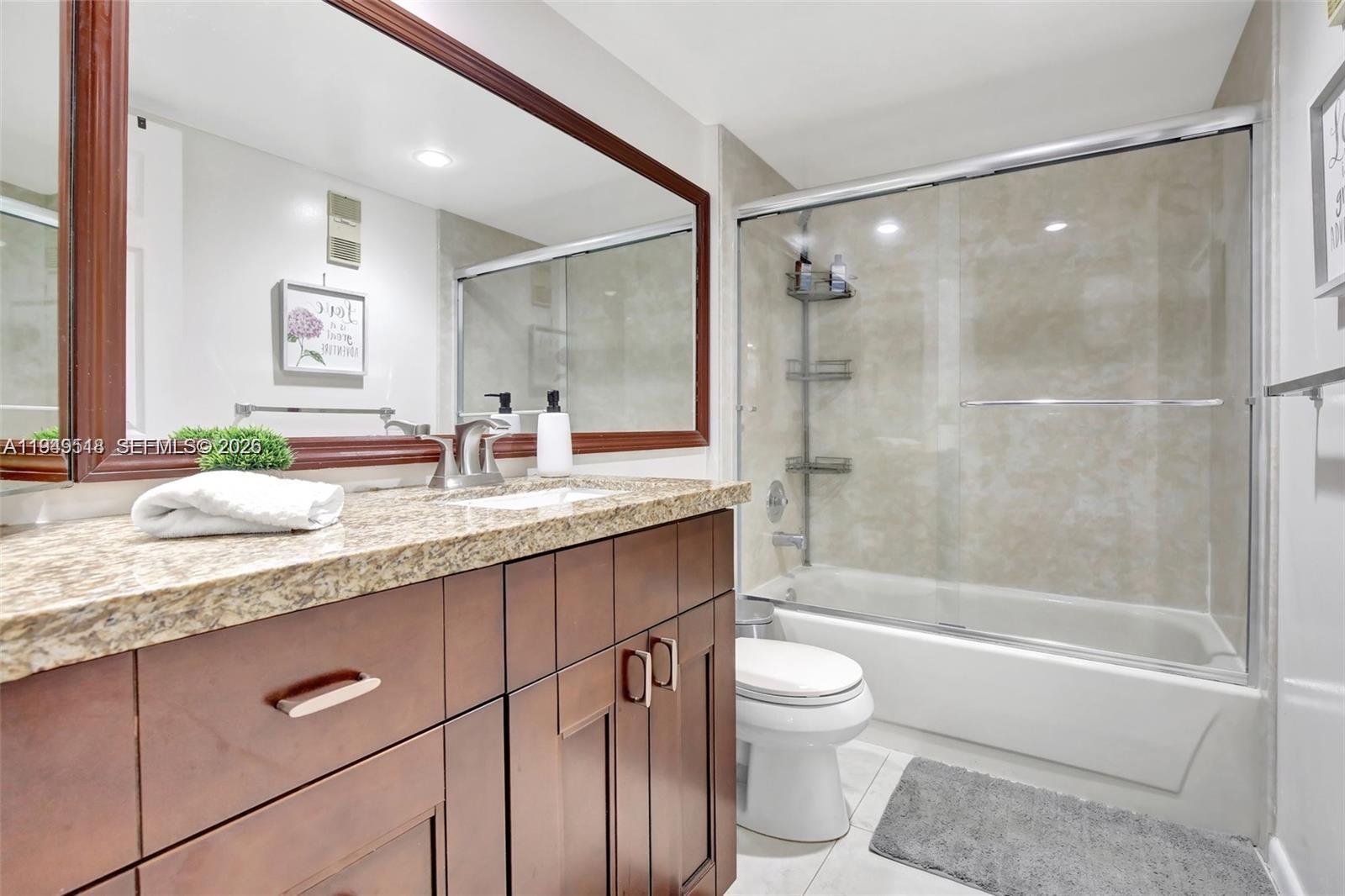 CONDO 16 OF WHITEHALL CON - Residential