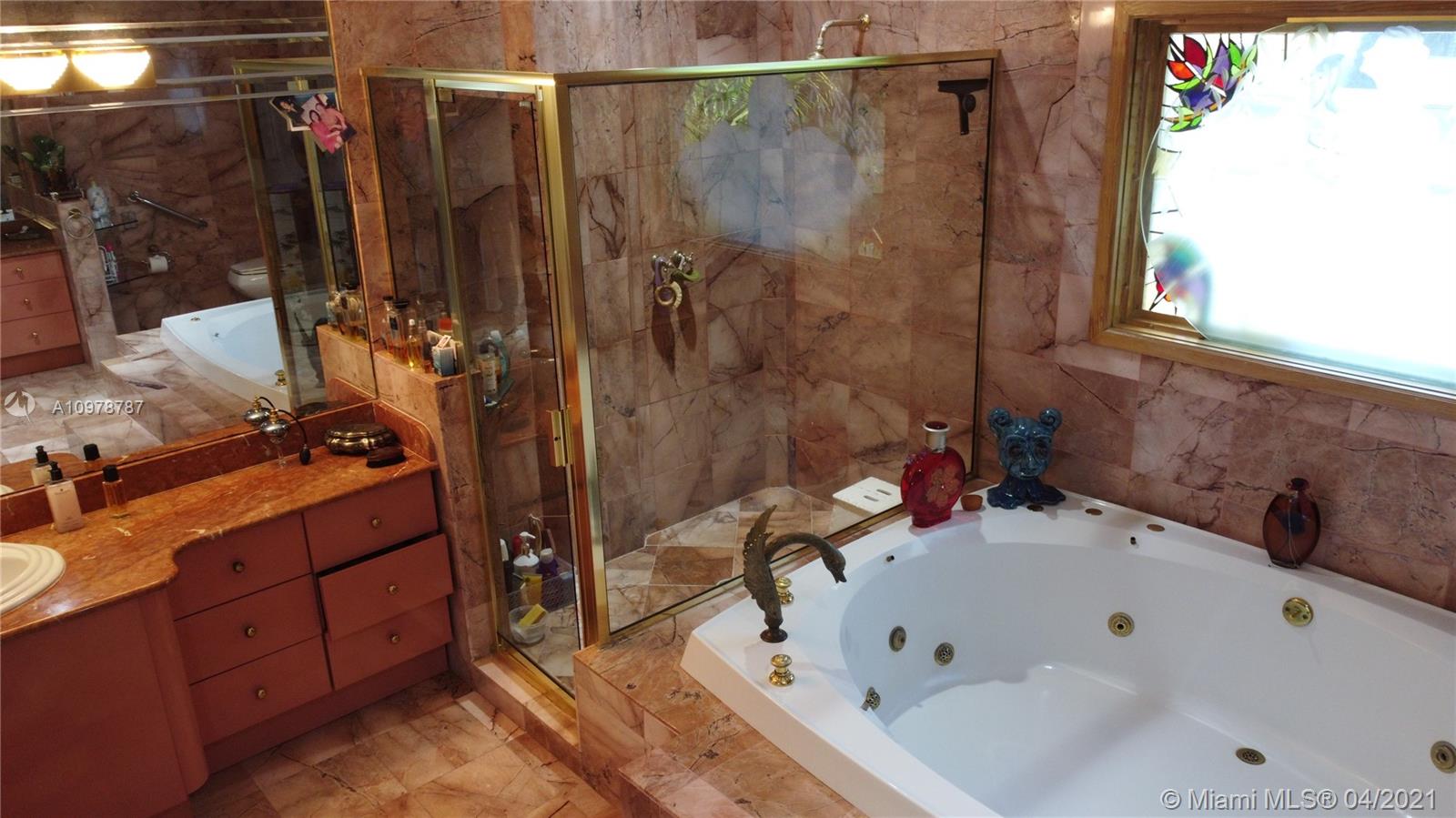 BISCAYNE KEY ESTATES - Residential