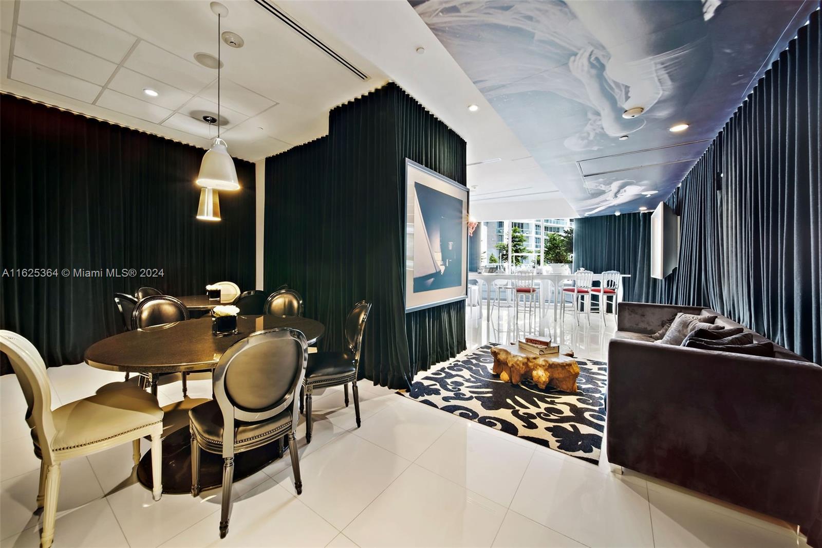 ICONBRICKELL CONDO NO 1 - Residential