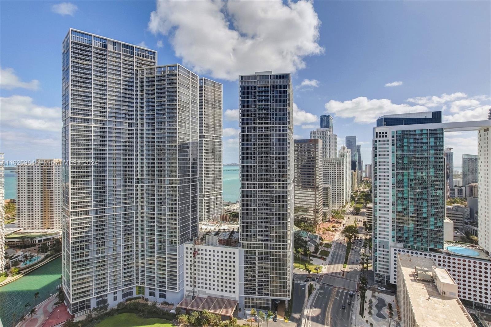 ICONBRICKELL CONDO NO 1 - Residential