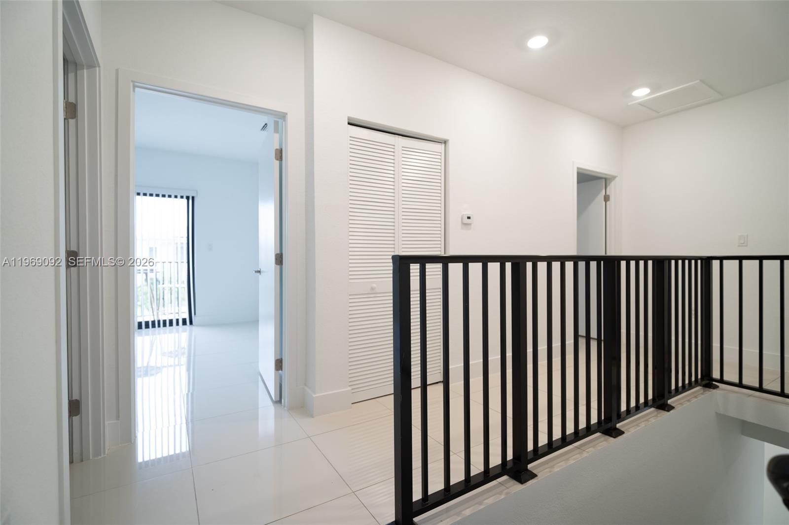 AURORA AT GRAND PALMS - Residential Lease