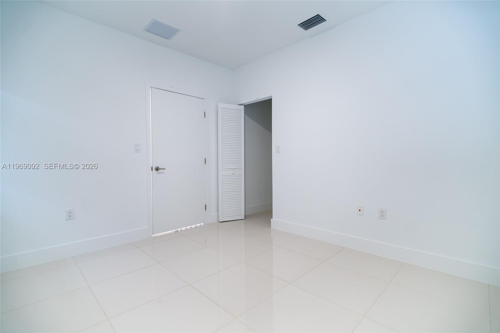 AURORA AT GRAND PALMS - Residential Lease