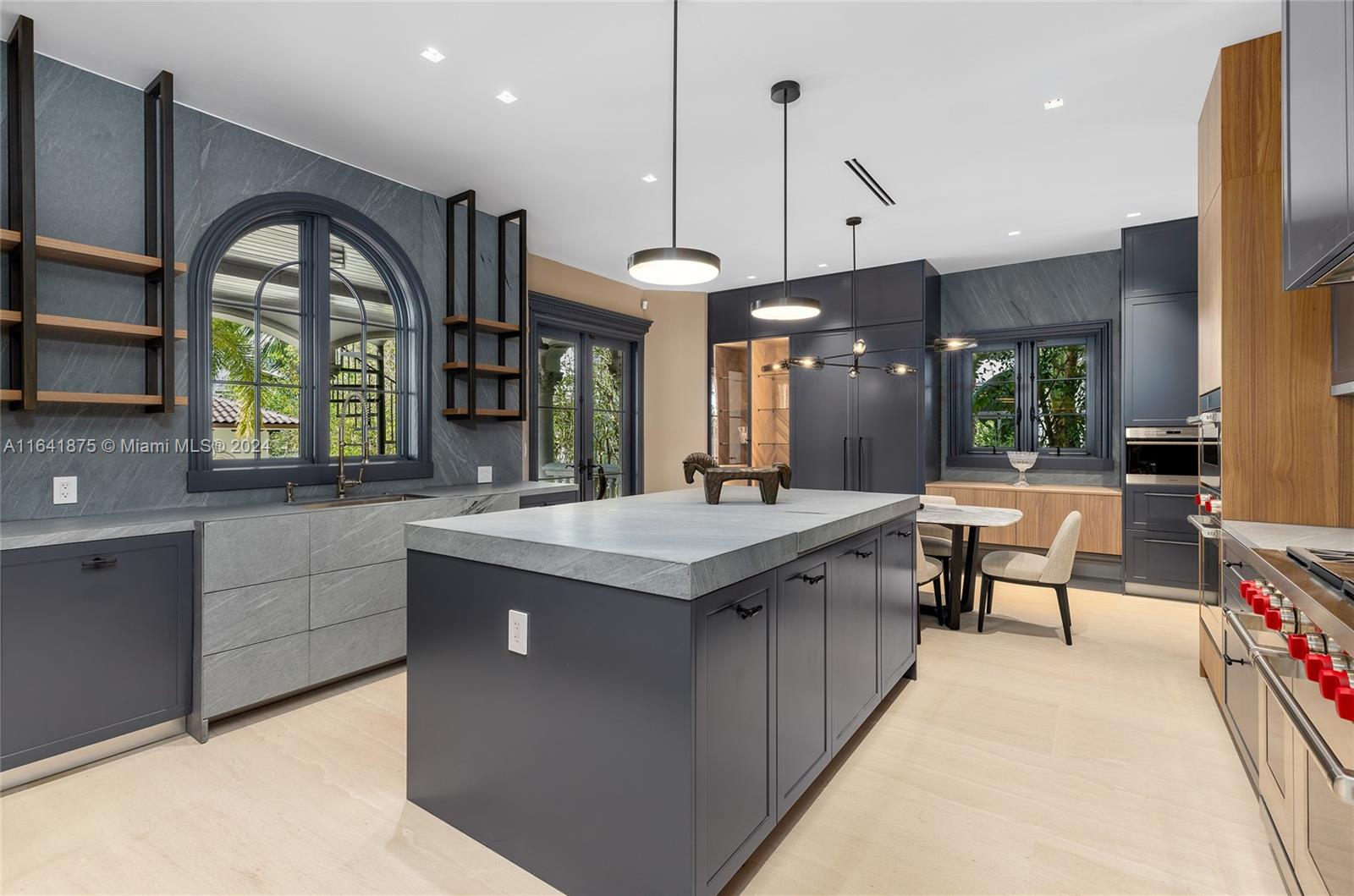 SUNSET LAKE SUB AMD PL - Residential