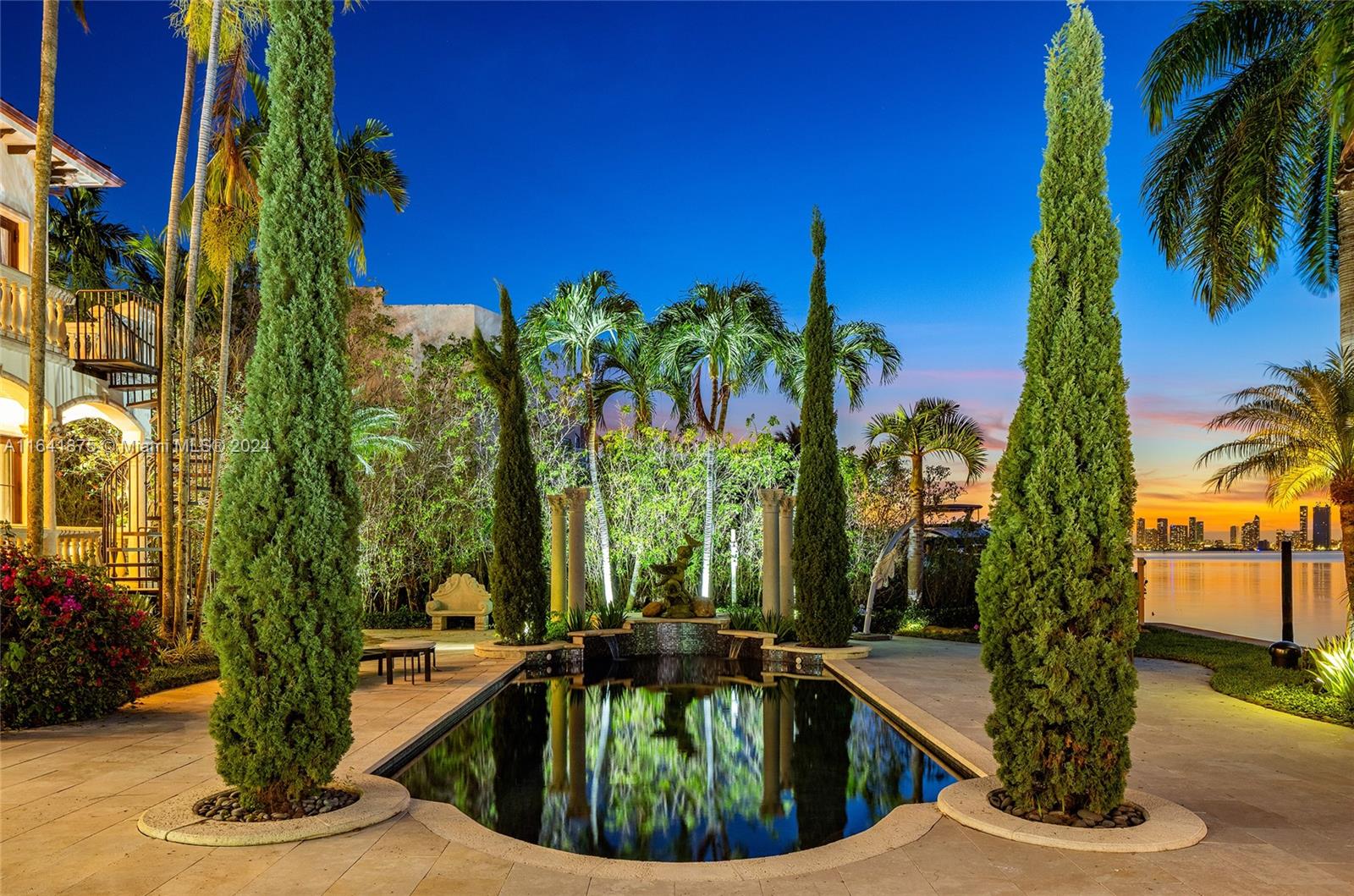 SUNSET LAKE SUB AMD PL - Residential