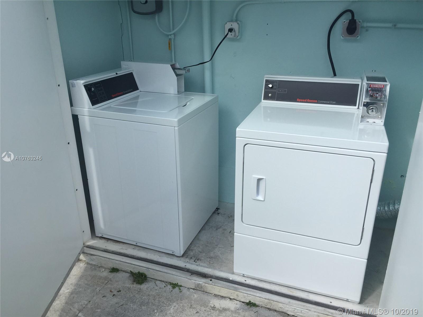 SILVER BLUFF EST SEC C - Residential Lease