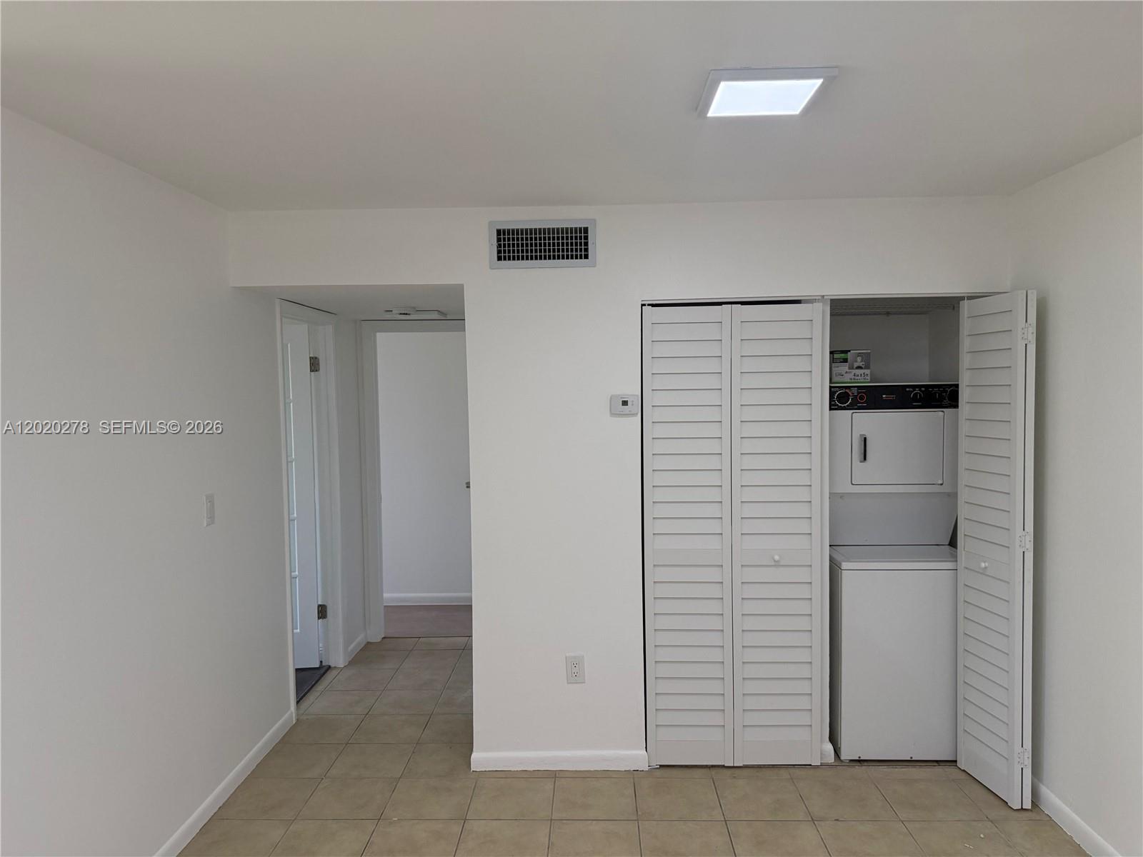 VILLA BELLINI CONDO - Residential