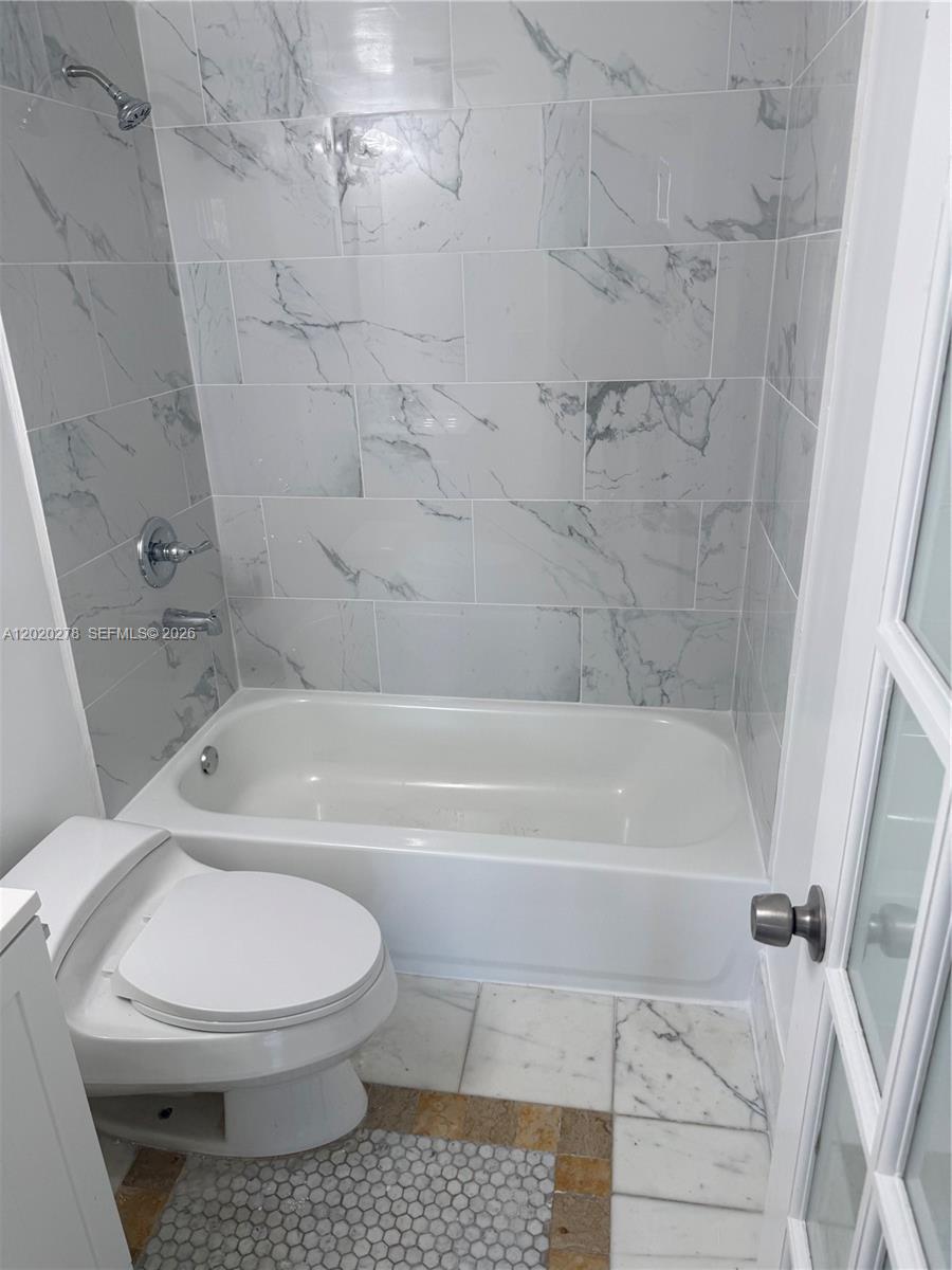 VILLA BELLINI CONDO - Residential