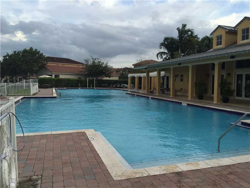 PORTOFINO PALMS - Residential