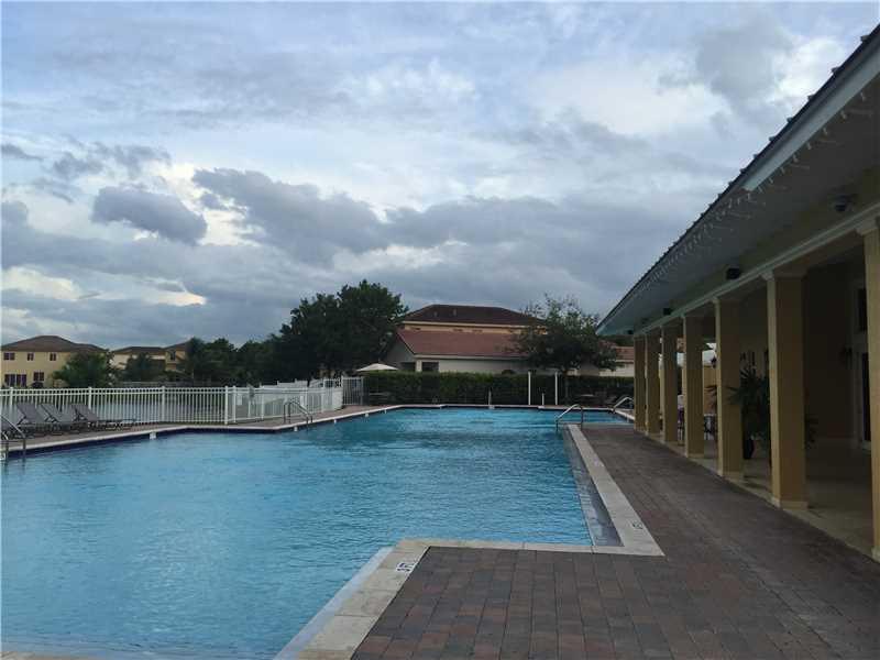 PORTOFINO PALMS - Residential