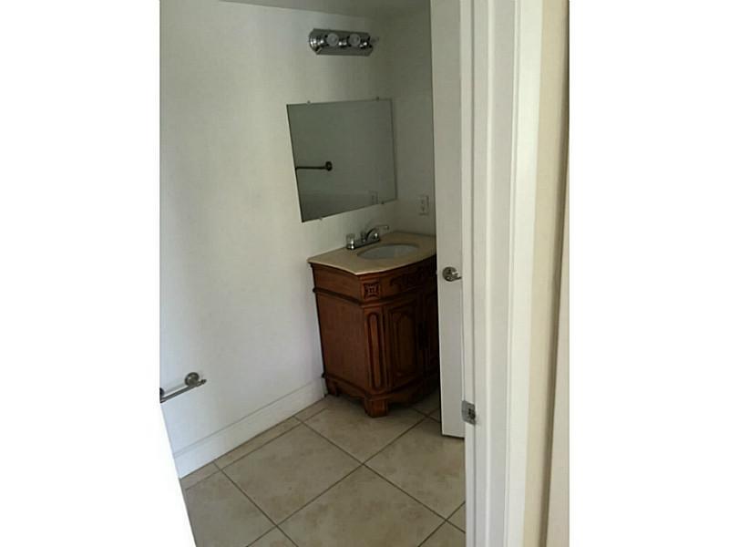 SUN VISTA GARDENS CONDO F - Residential Lease