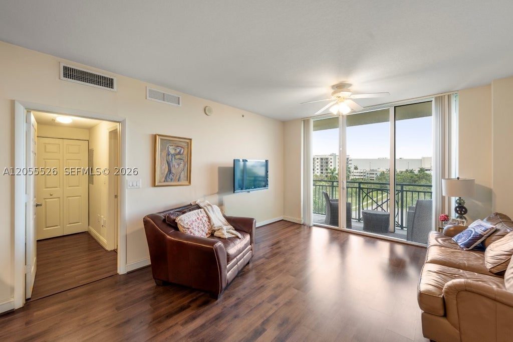 Photo of 510 NW 84th Ave #519, Plantation, FL 33324 (MLS # A12055526)