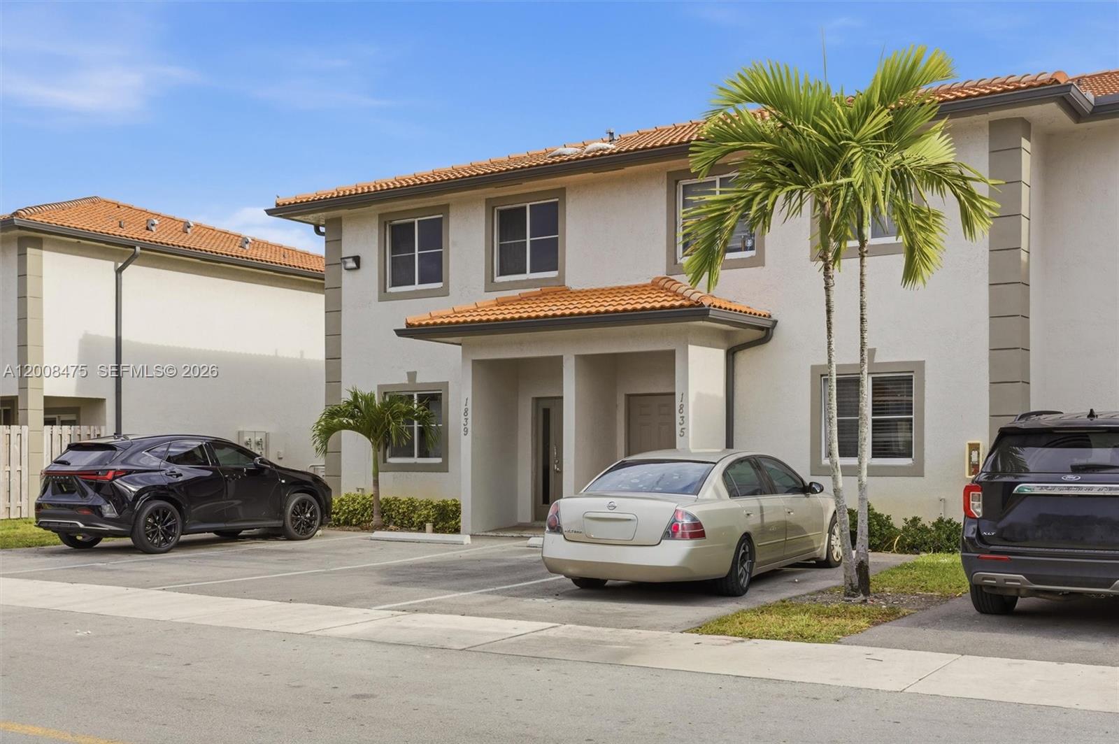 MIRAGE AT SAILBOAT COVE - Residential