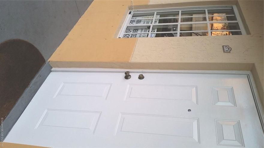 Bright, beautiful and spacious first floor unit in San Marco Villas. Located in the heart of Miami Lakes inside a nice and quite community close to schools and shopping centers. Plenty of guest parking. Washer and dryer inside unit!!! Ready to move in! Your clients will love it!