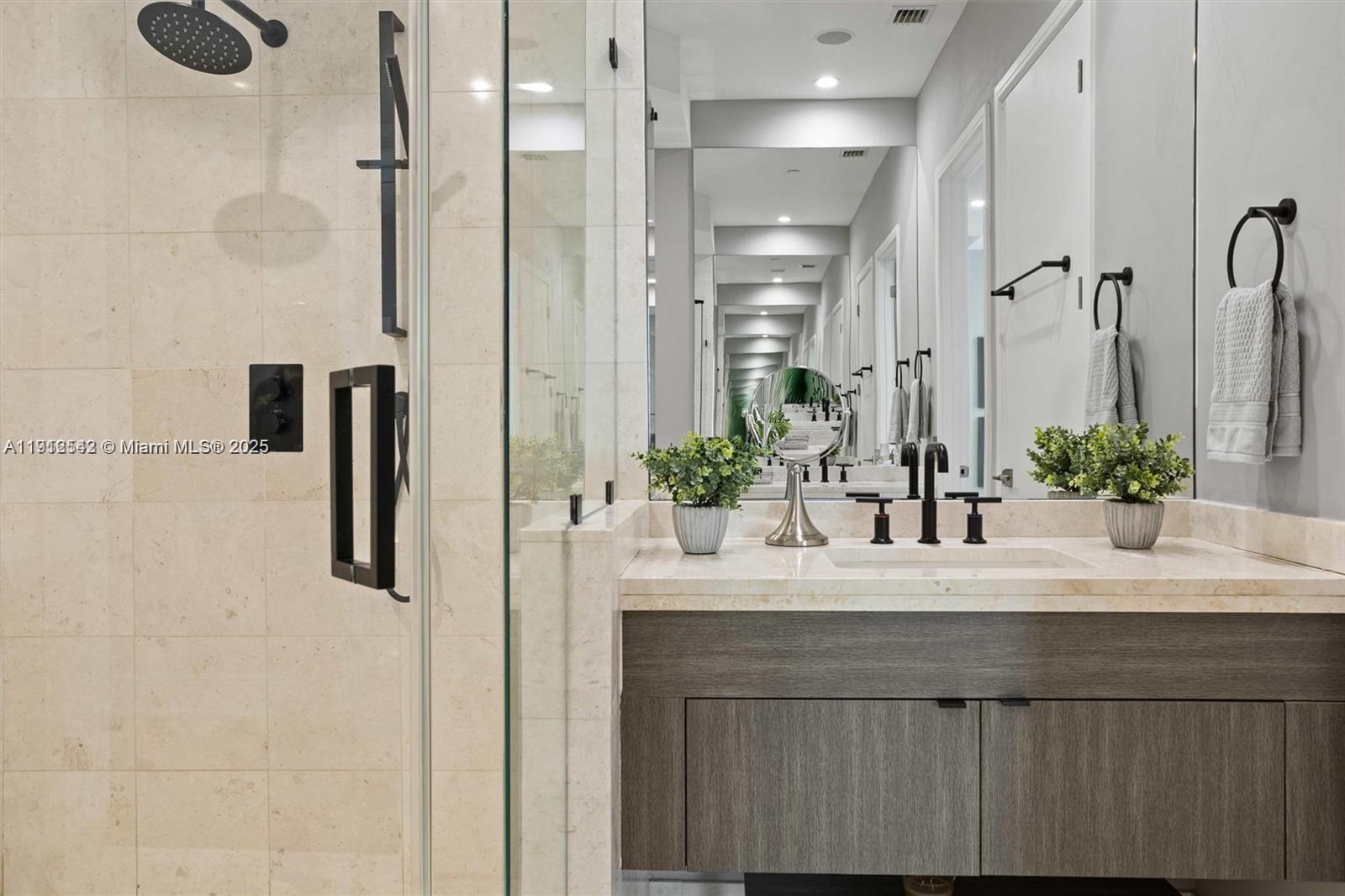 ASIA CONDO - Residential