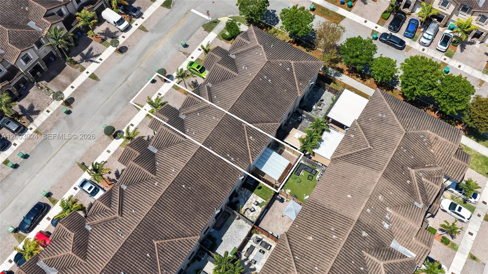 COCO PALM ESTATES - Residential