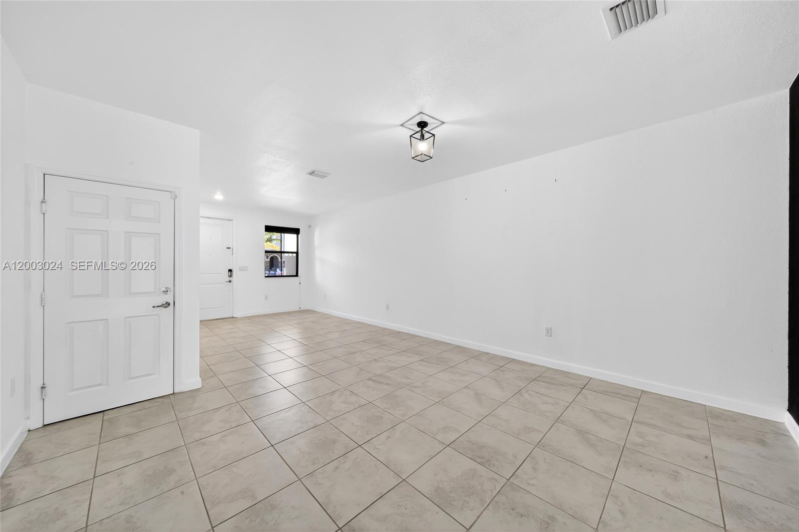 COCO PALM ESTATES - Residential