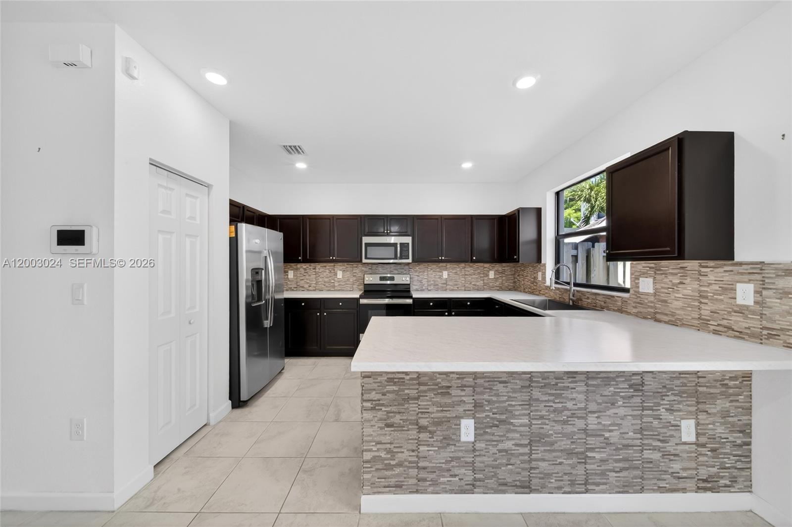 COCO PALM ESTATES - Residential