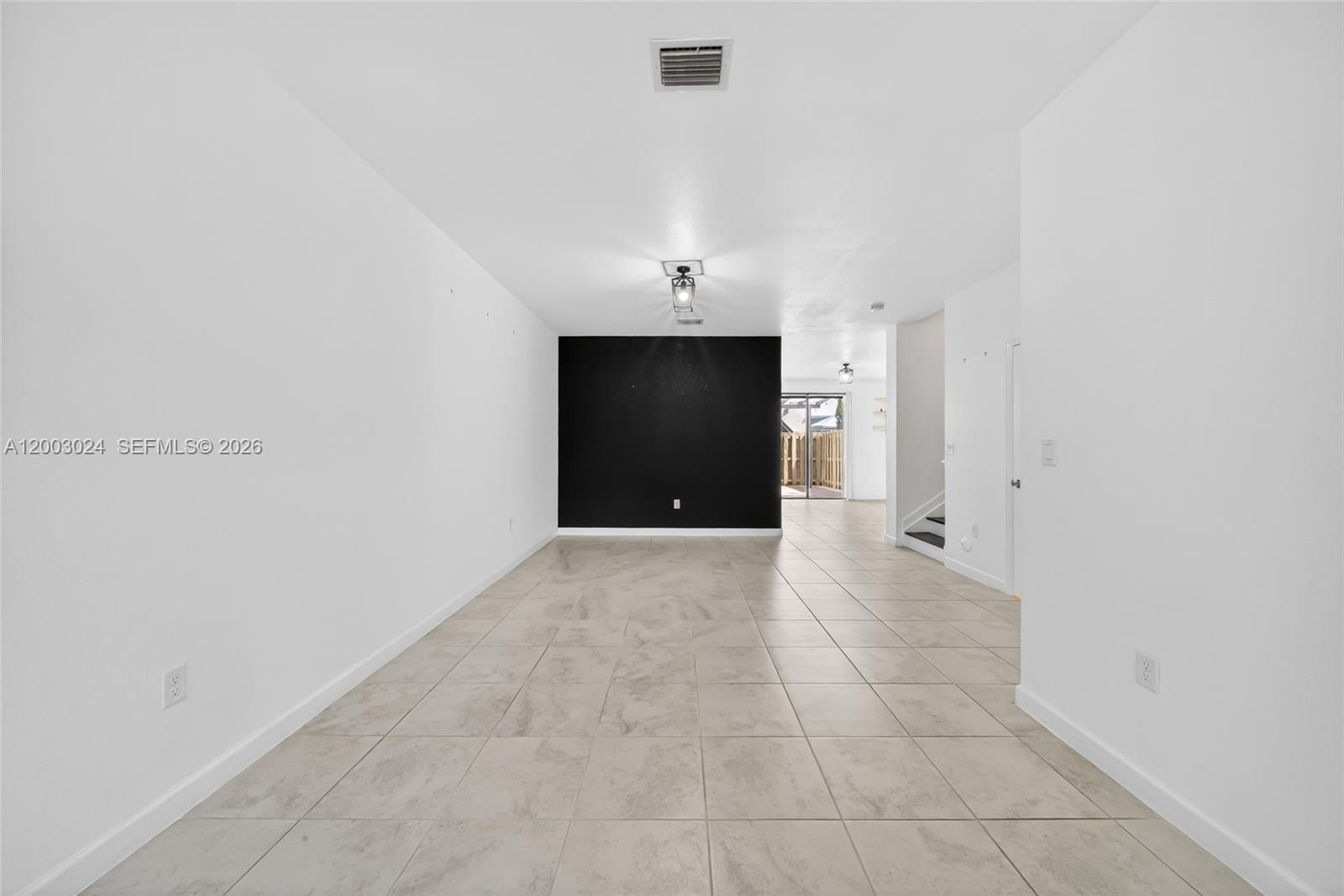 COCO PALM ESTATES - Residential