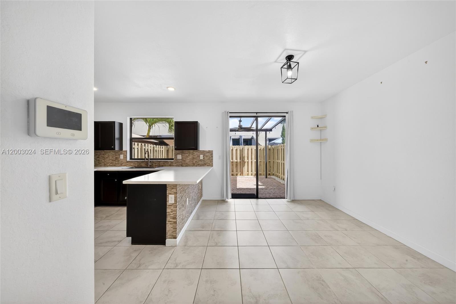 COCO PALM ESTATES - Residential