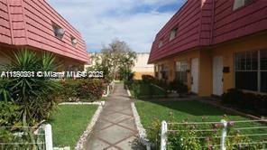 ROYAL OAKS TOWNHOUSE 6 CO - Residential Lease