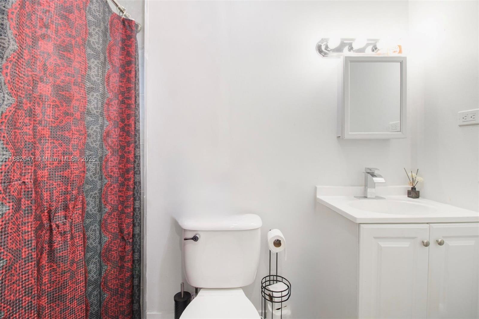 GREEN HILLS SEC 2 - Residential Income