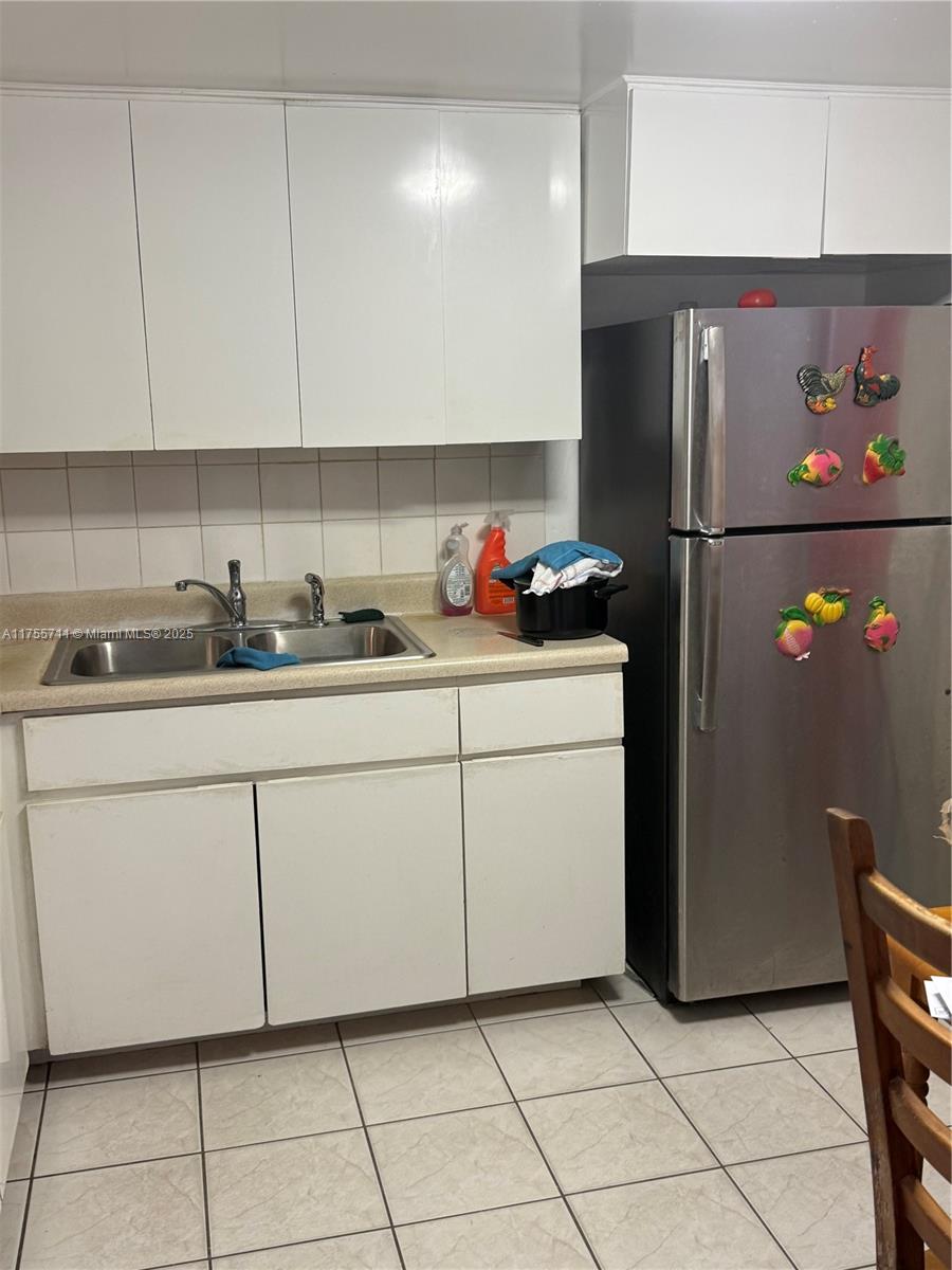 SIXTH MOORINGS CONDO - Residential