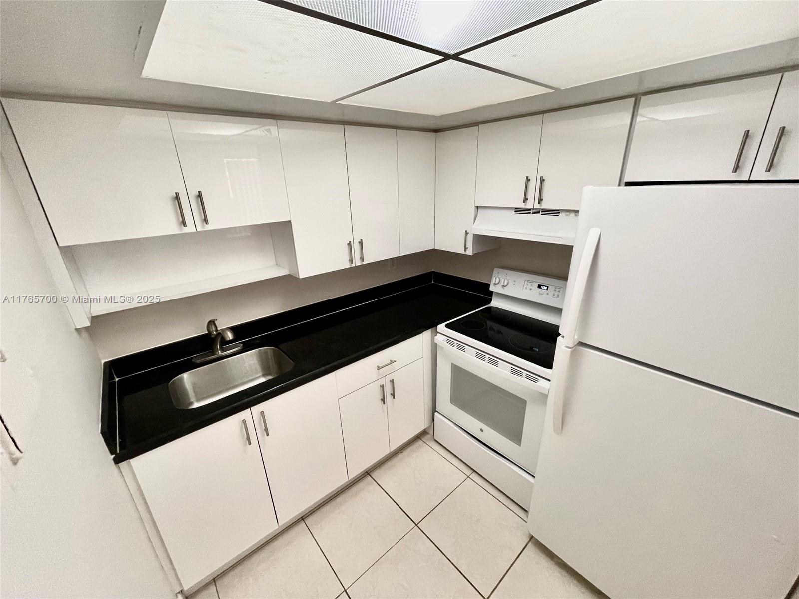 Rental Property at 11625 Canal Dr 5 N, North Miami, Miami-Dade County, Florida - Bedrooms: 2 
Bathrooms: 1  - $1,995 MO.