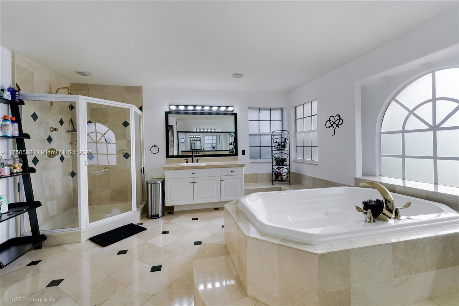 SILVER LAKES PHASE III RE - Residential