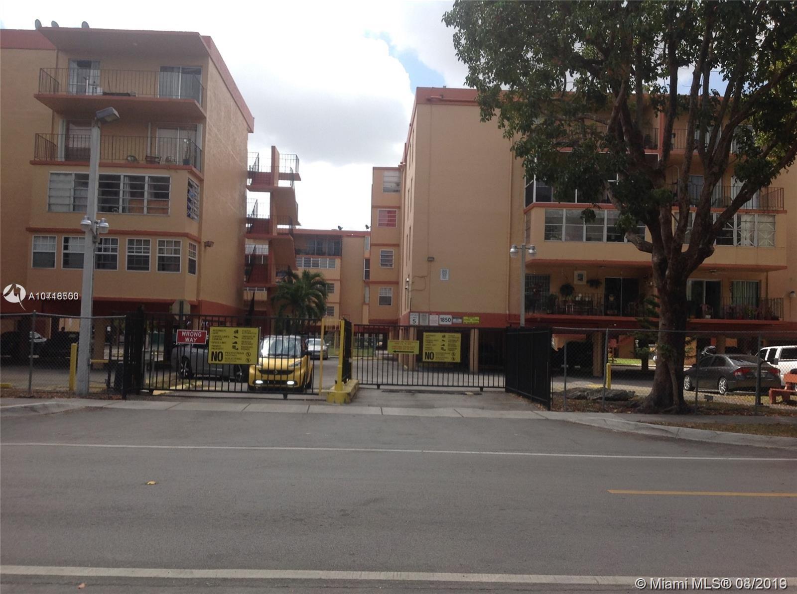 PALM-EAST GARDENS CONDO - Residential
