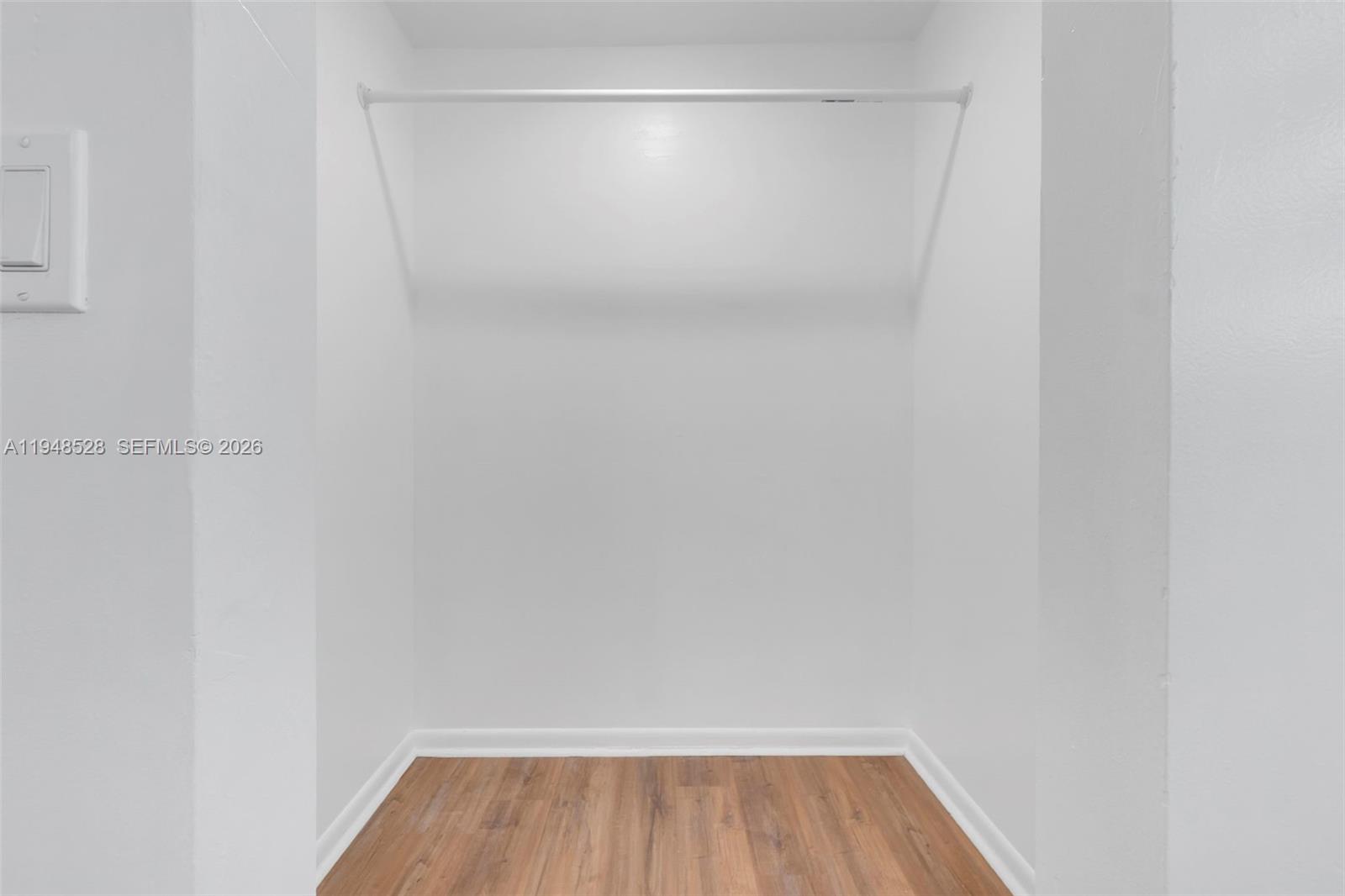 CARMEL CALIFORNIA CLUB CO - Residential