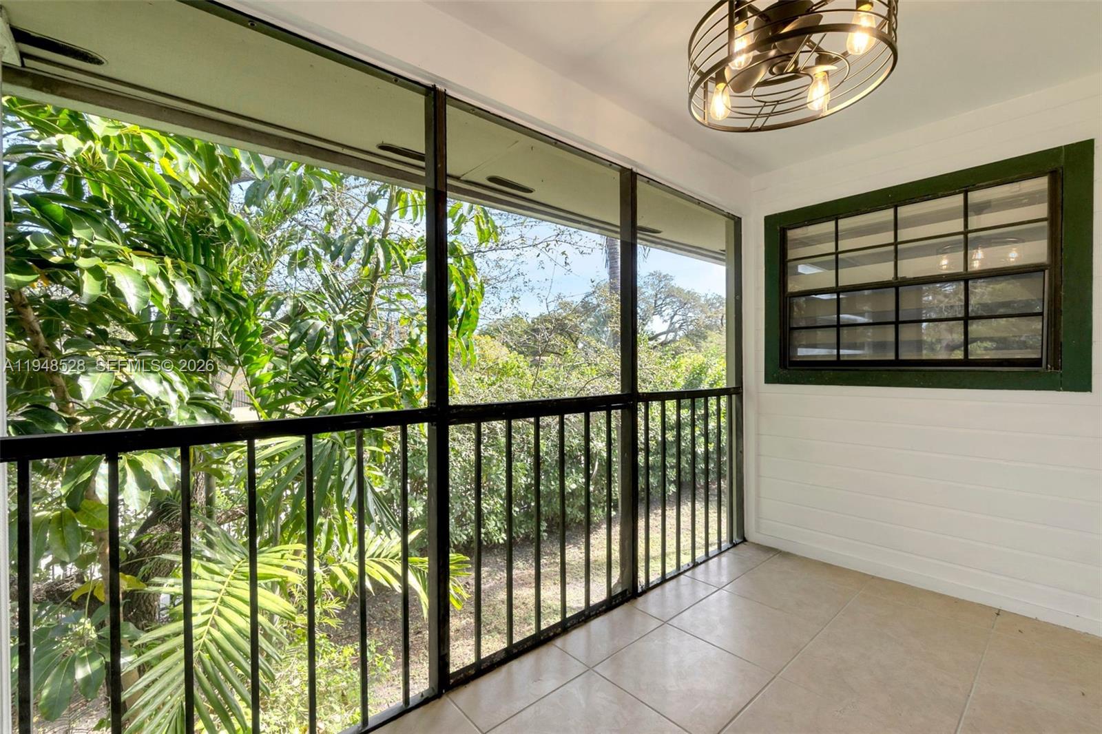 CARMEL CALIFORNIA CLUB CO - Residential