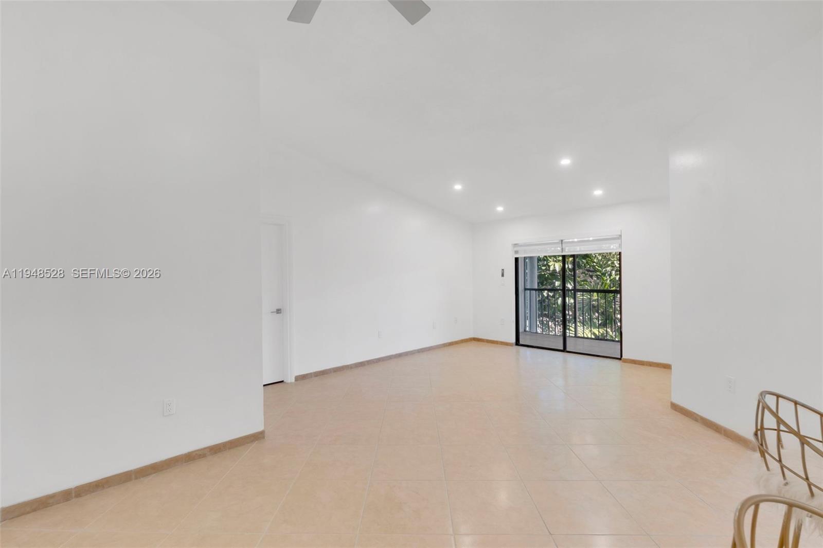 CARMEL CALIFORNIA CLUB CO - Residential