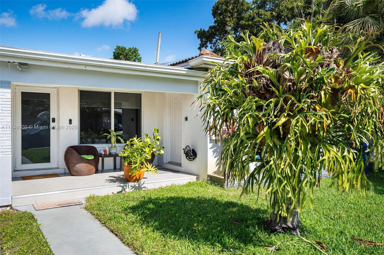 Property for Sale at 2923 Madison St, Hollywood, Broward County, Florida - Bedrooms: 4 
Bathrooms: 3  - $750,000