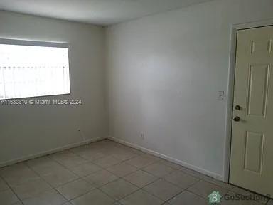 LAKESIDE CONDO AT LAUDERD - Residential