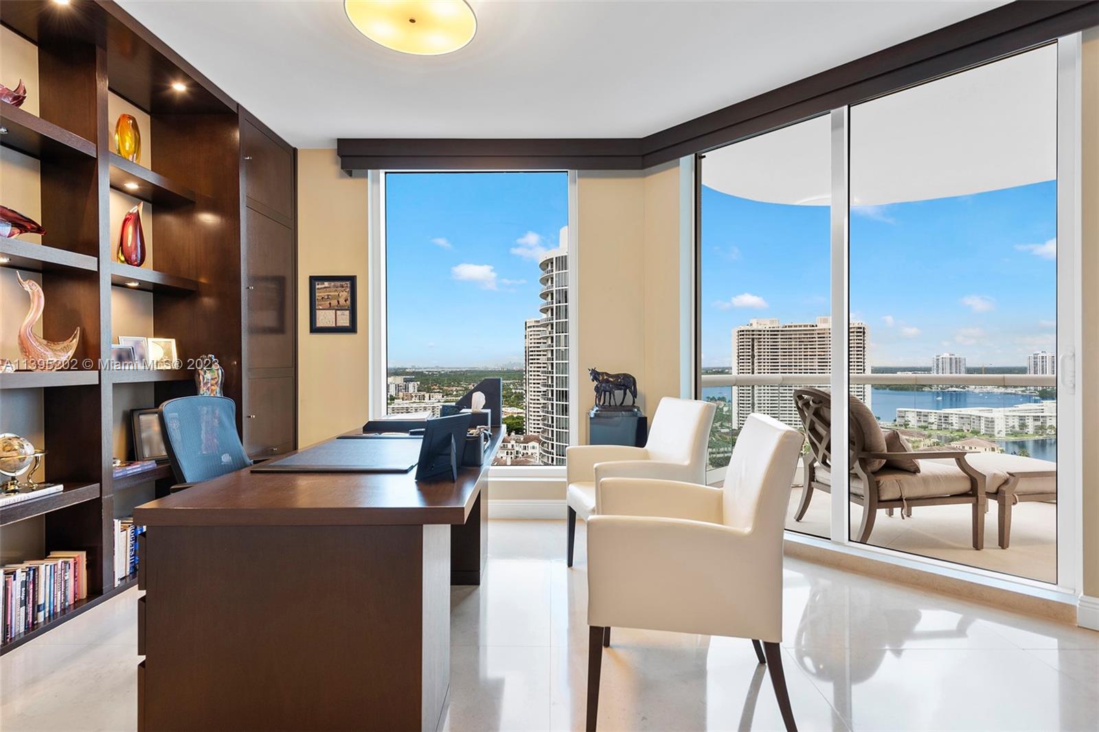 BELLAMARE @ WILLIAMS ISLA - Residential