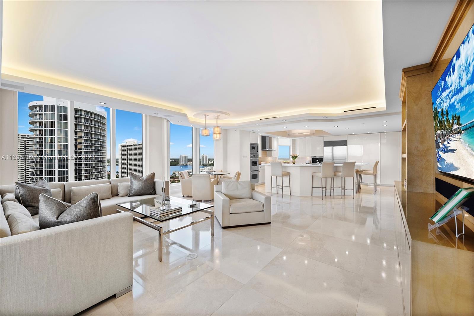 BELLAMARE @ WILLIAMS ISLA - Residential