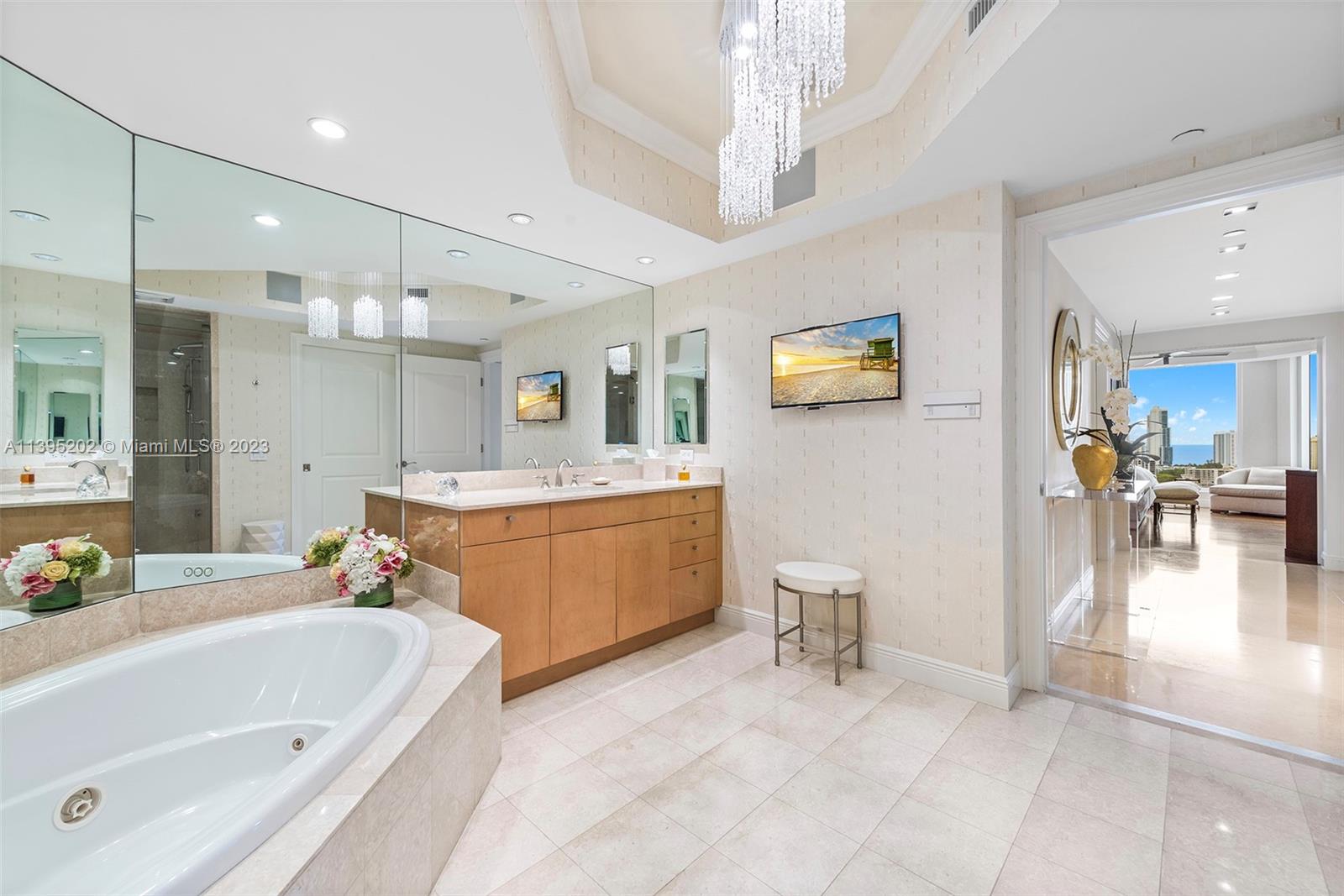 BELLAMARE @ WILLIAMS ISLA - Residential