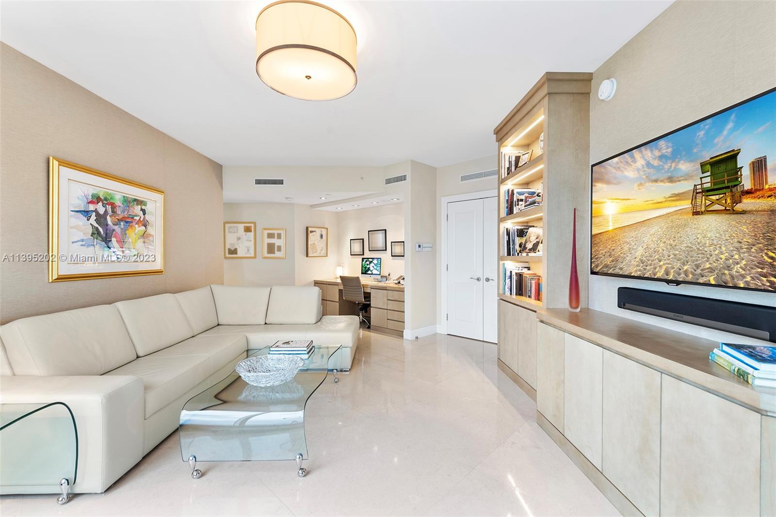 BELLAMARE @ WILLIAMS ISLA - Residential