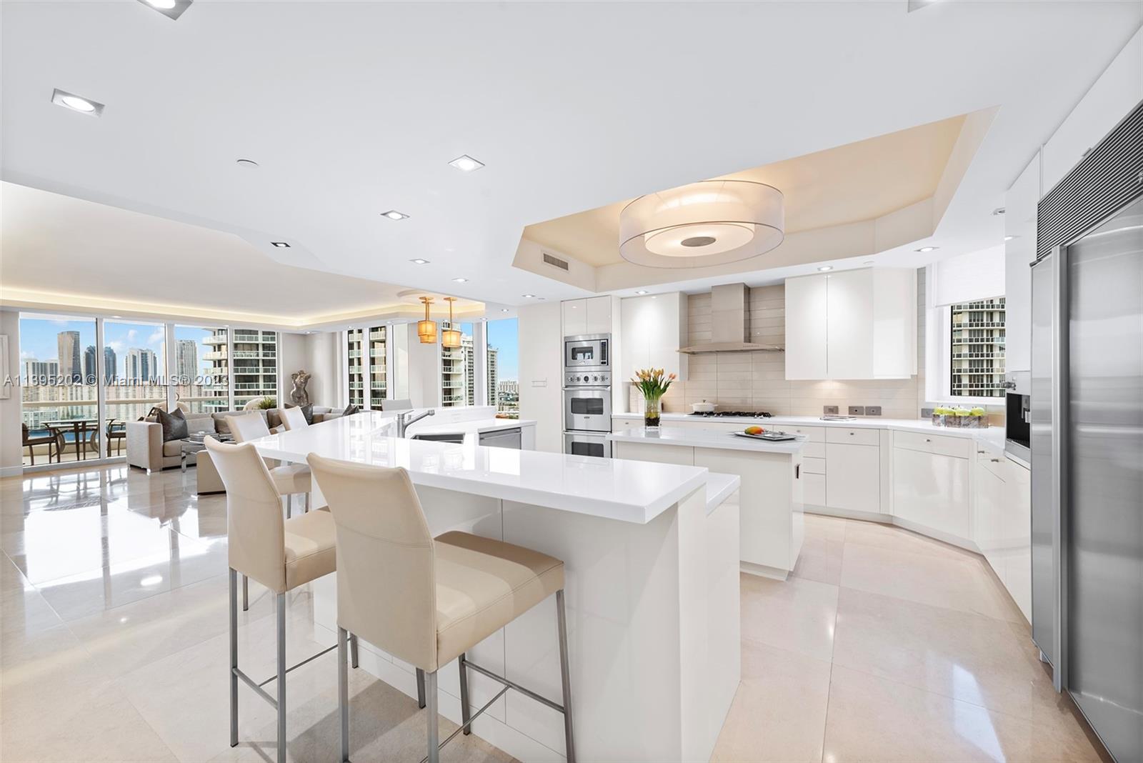 BELLAMARE @ WILLIAMS ISLA - Residential