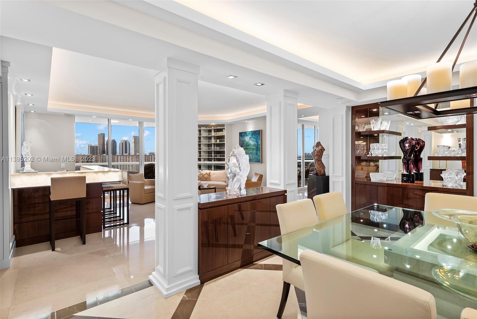 BELLAMARE @ WILLIAMS ISLA - Residential