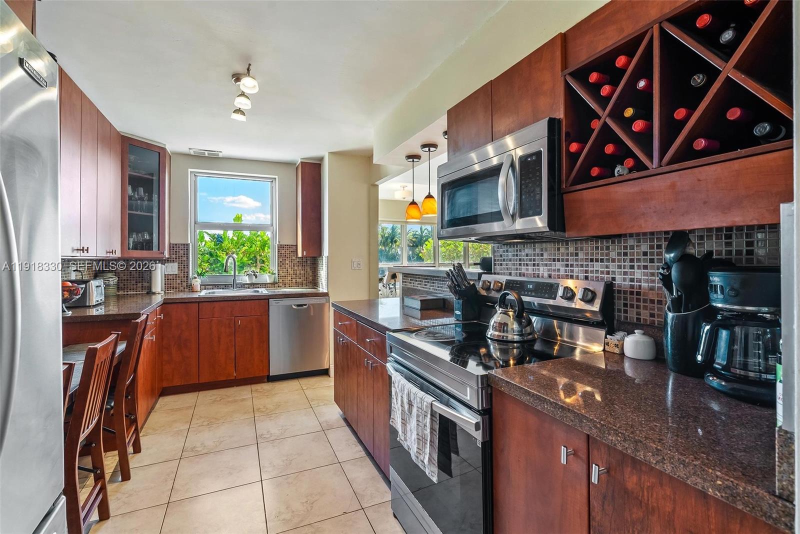 BLAIR HOUSE CONDO - WEST - Residential