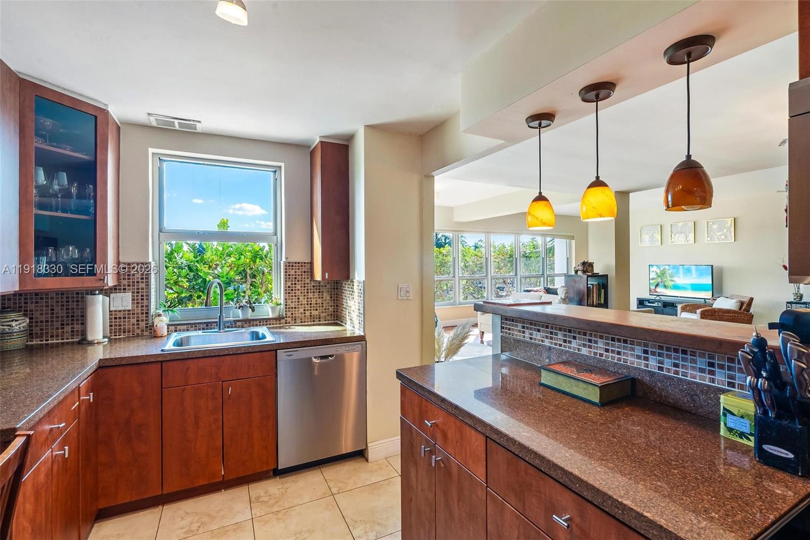 BLAIR HOUSE CONDO - WEST - Residential