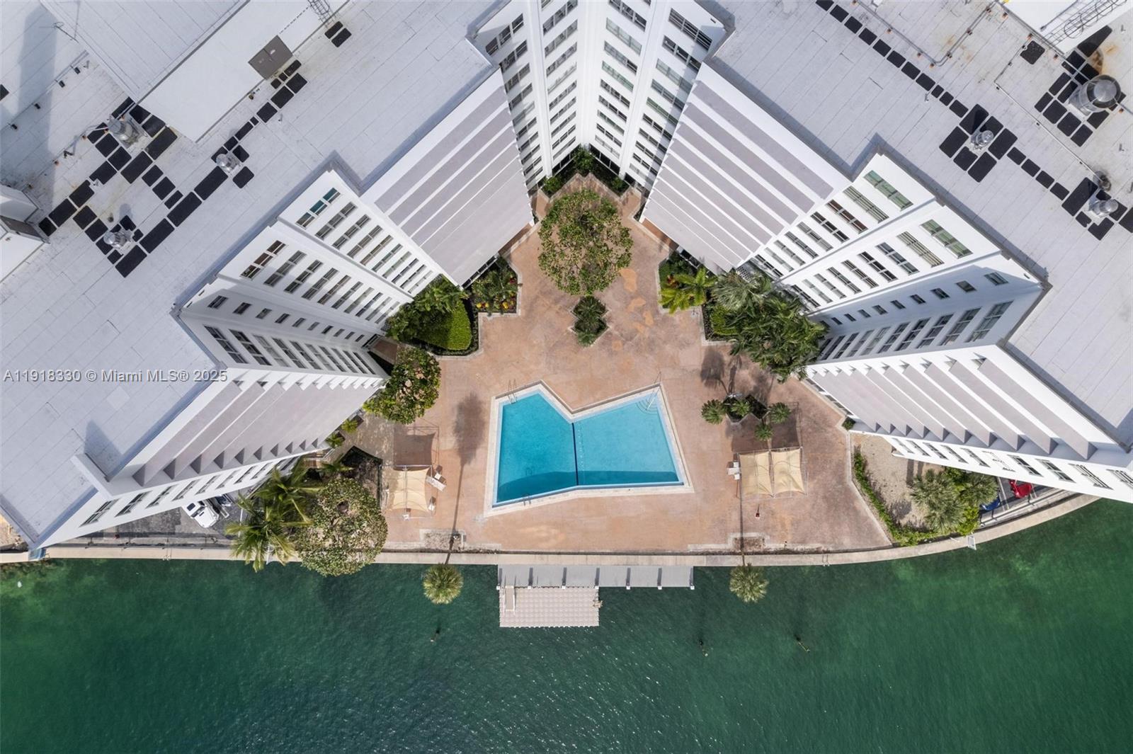 BLAIR HOUSE CONDO - WEST - Residential